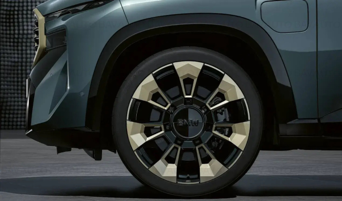 Janta aliaj usor - M Performance Star Spoke 923M - Bicolor Negru/Auriu (Night Gold / Bright Milled) - 10Jx23 ET:22 - BMW XM G09