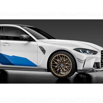 51132469620 - Ornament aripa fata dreapta "BMW M Performance" - BMW G80, G81 - Original BMW Group - BavAUTO