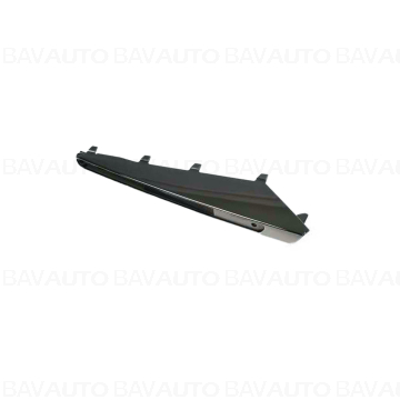 Grila ornamentala aripa fata, dreapta, crom negru (BMW Individual) - BMW Seria 3 E92 M3 - tip motor S65