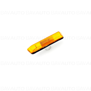 Lampa aditionala semnalizare, pe aripa stanga, lumina galbena - BMW Seria 3 E36, X5 E53