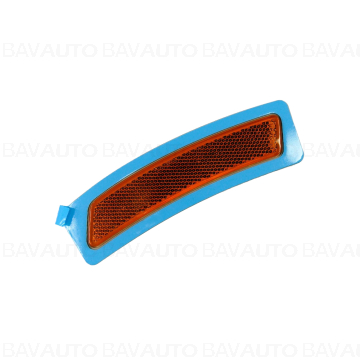 63147847206 - Side marker light, right - BMW - Seria 3 F30, Seria 3 F30 LCI - de la 02.11.2011 - Original BMW Group - BavAUTO