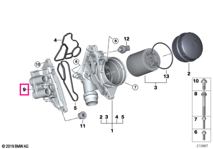 Carcasa cu termostat integrat - BMW Seria 5 F07 F10 F11 F18, Seria 6 F06 F12 F13, Seria 7 F01 F02, X3 F25, X4 F26