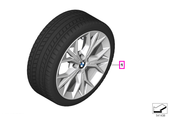 Roată completă de iarnă - Y-Spoke 972 cu anvelopa Goodyear Ultra Grip Performance 3 - 205/55R17 95H XL - BMW Seria 1 F70/Seria 2 Gran Coupé F74