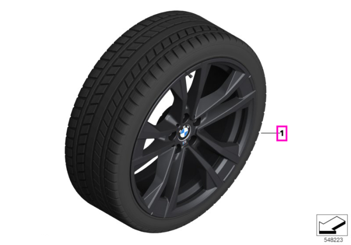 Roată completă de iarnă - M Performance Double Spoke 1048M cu anvelopa Goodyear Ultra Grip Performance 3 - 255/45R20 105H XL - BMW iX3 NA5