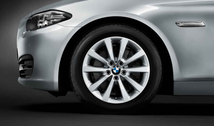 Janta aliaj usor - V-Spoke 328 - Argintiu (Silver) - 8Jx18 ET:30 - BMW Seria 5 F10 F11, Seria 6 F06 F12 F13	