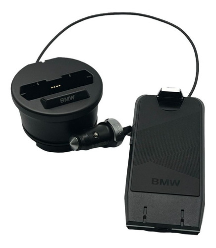 Statie incarcare wireless universala pentru telefon - BMW (Produs nou, desigilat)